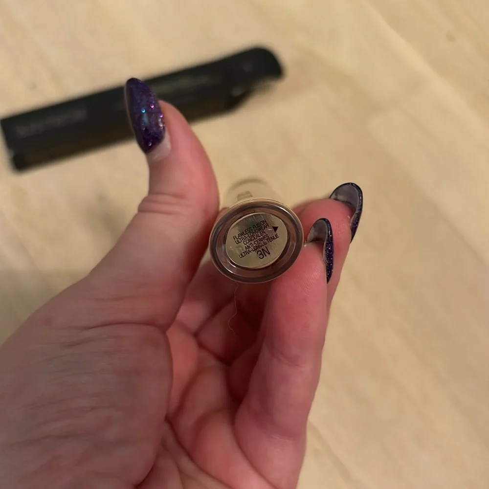 laura mercier